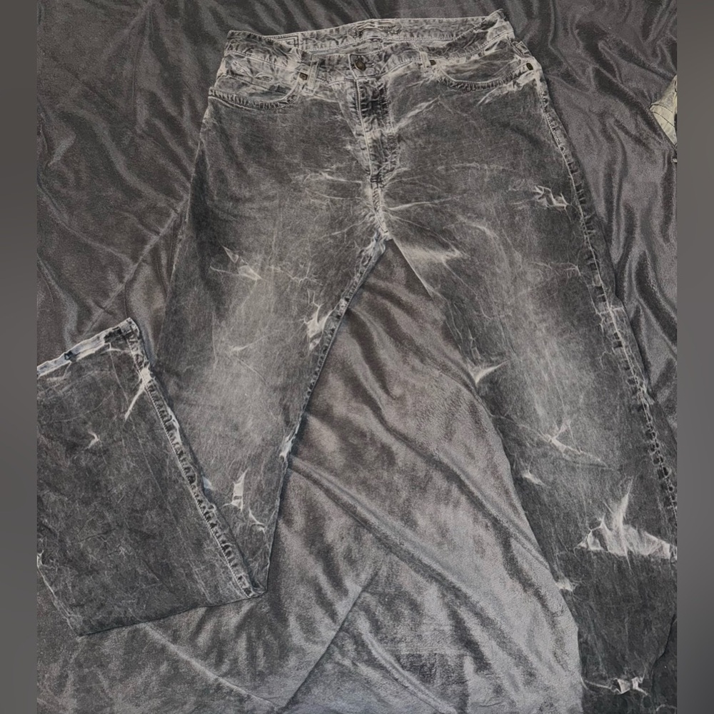 Dark Grey/Black Lightly Distressed Crystal Pockets Men’s Robin Jean’s Size 36